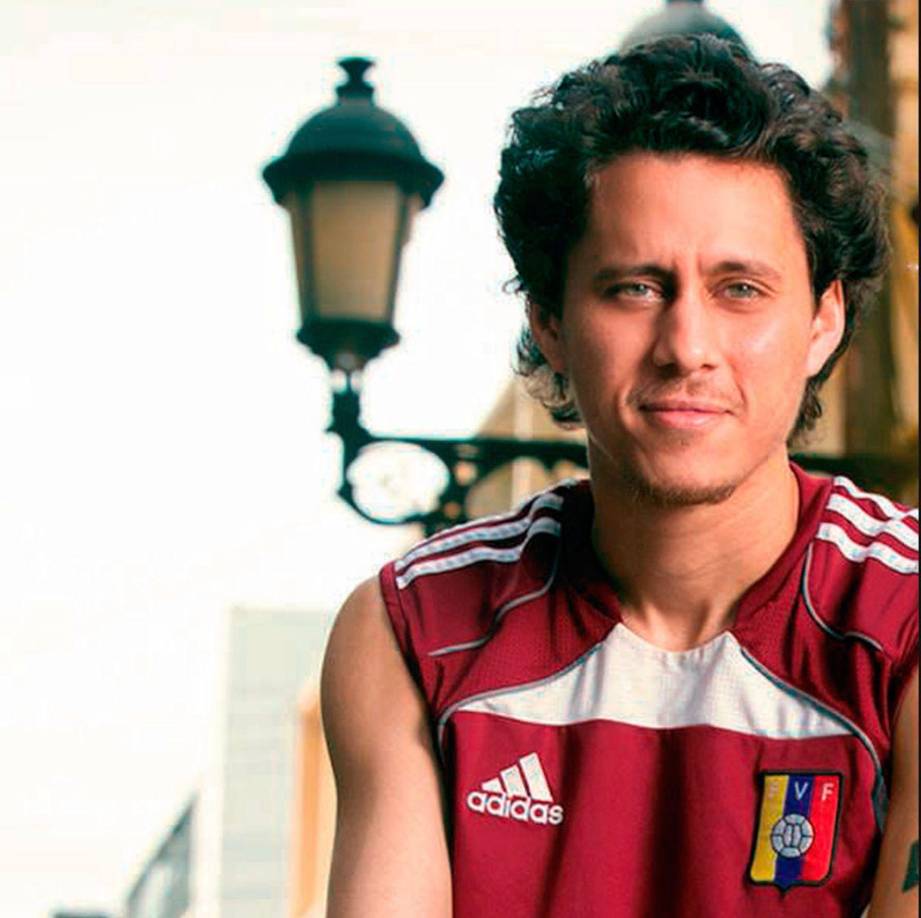 “Recibieron los 10,000 dólares, cambiaron el sitio -la escena del crimen- e interrogaron de manera totalmente premeditada para favorecer la tesis del homicidio-suicidio”, dijo Saab.