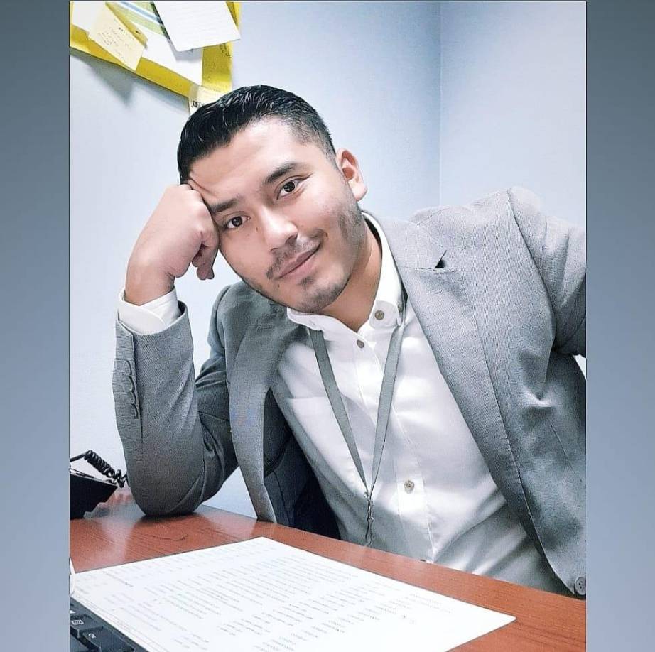 Fue trasladado hacia un centro asistencial capitalino por algunas personas que se encontraban cerca del ataque, pero falleció horas después como consecuencia de la gravedad de las heridas. 