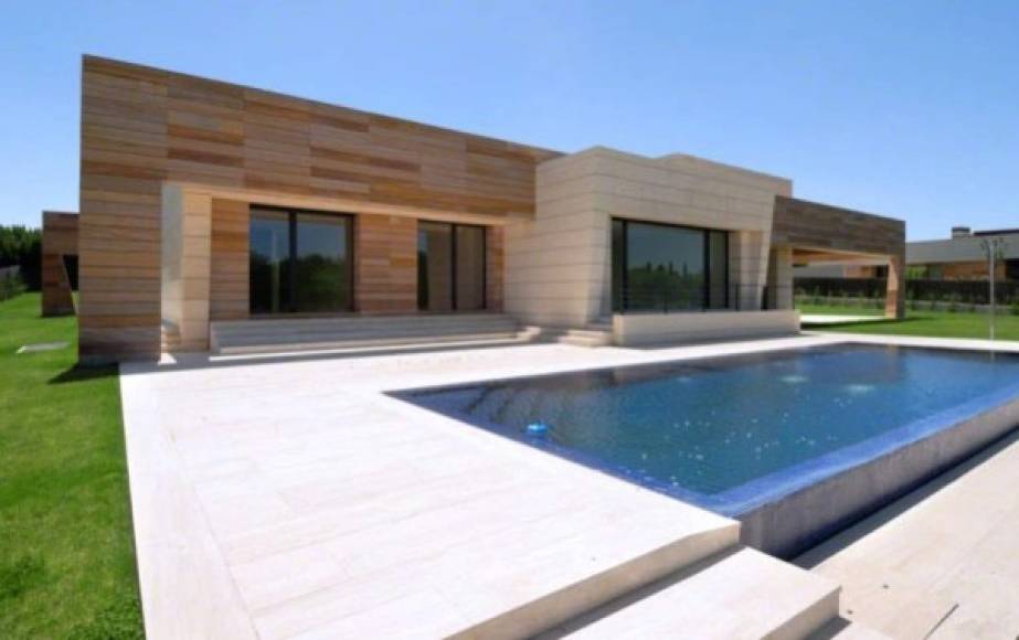Gareth Bale radica en una espectacular casa que tiene un valor de 7,2 millones de euros y está diseñada por el arquitecto Joaquín Torres.