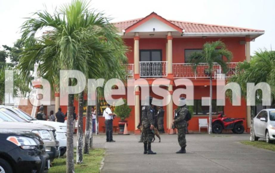 Autolote New Orlands en San Pedro Sula fue allanado por la 'Operación Avalanza II'.