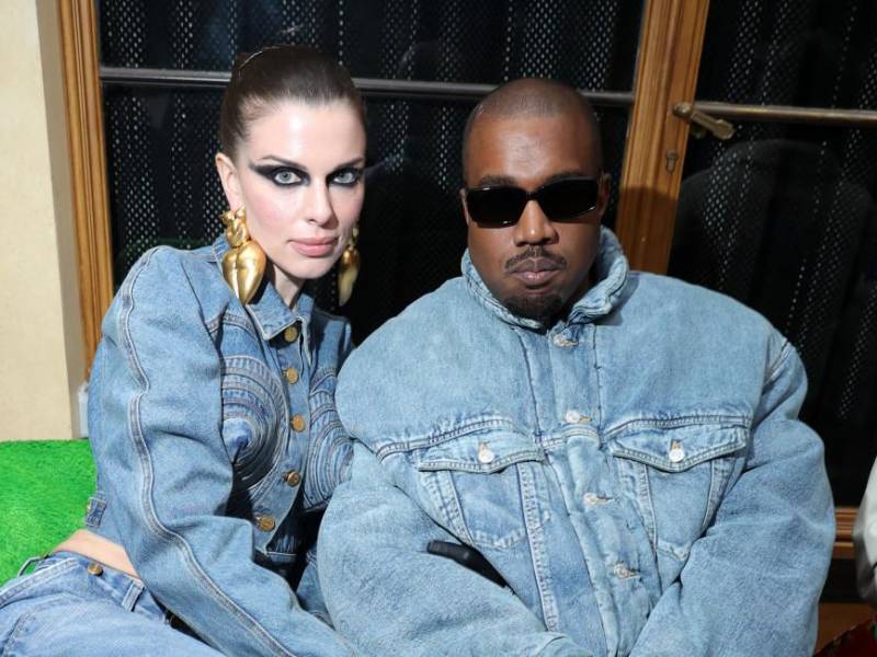 Desde que Kanye West comenzó a salir con la actriz Julia Fox, se rumoreó que el rapero intentaba dar “celos” a su esposa Kim Kardashian, de la que está separado. Ahora, la estrella de ‘Uncut Gems’ dio validez a esa afirmación.