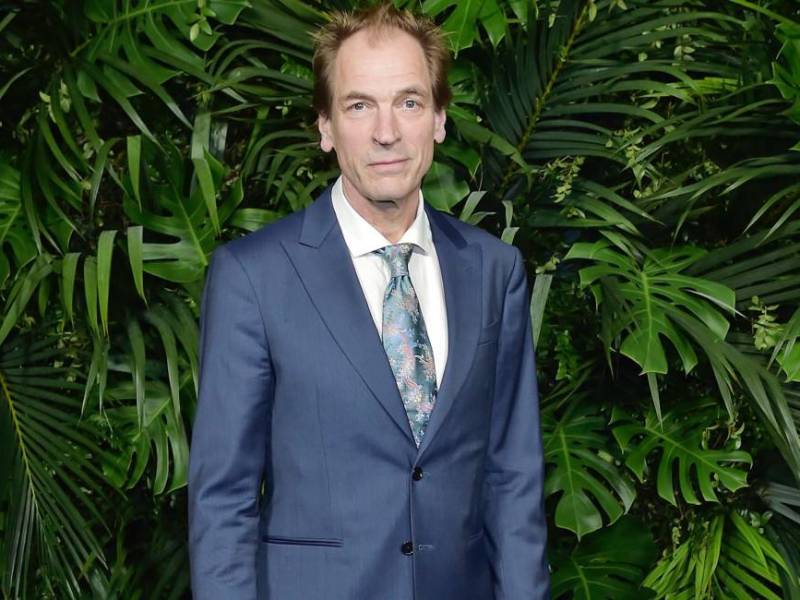 Julian Richard Morley Sands, conocido como Julian Sands, es un actor británico.
