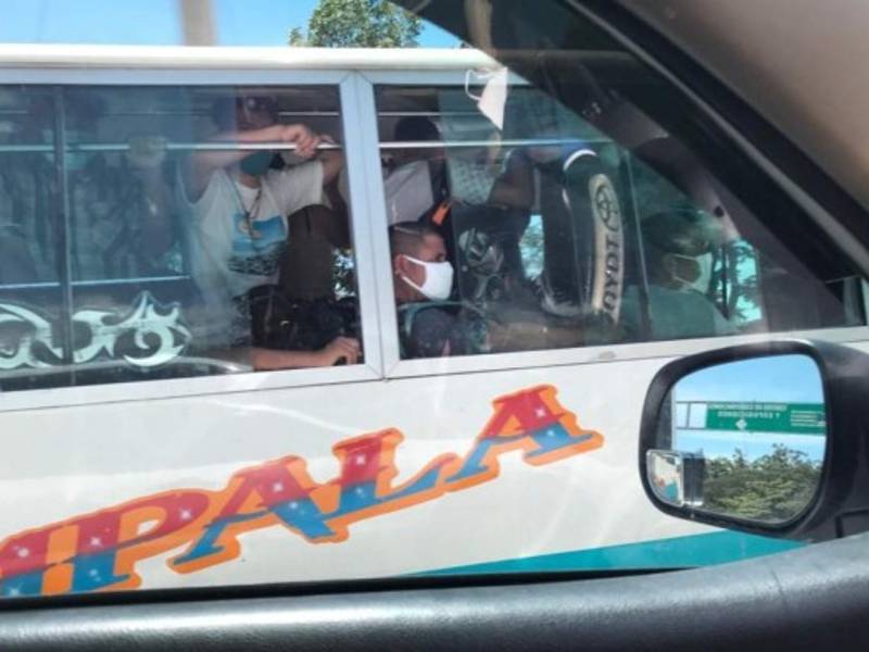 La unidad pertenece a la ruta impala que viaja de Puerto Cortés a San Pedro Sula y viceversa.