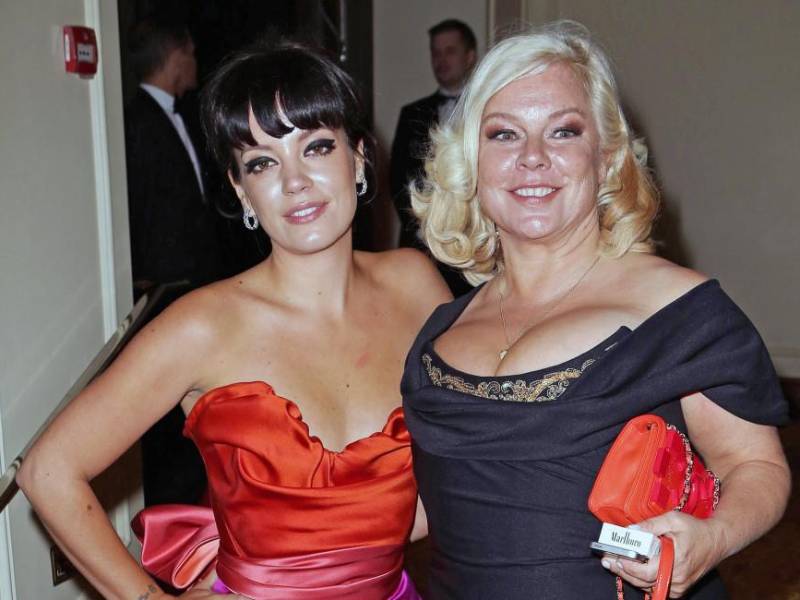 Lily Allen y su madre Alison Owen