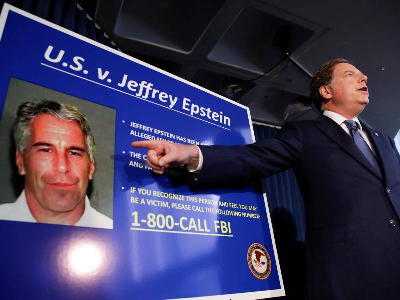 El FBI concluyó que Epstein no tenía una lista de clientes.