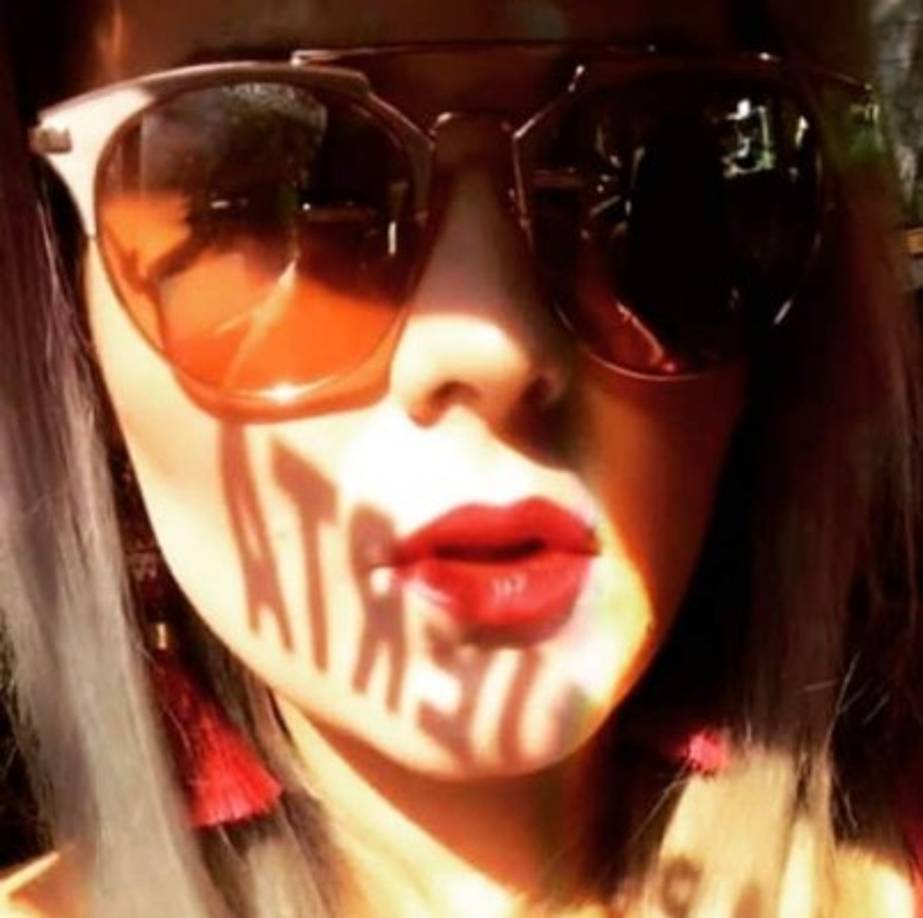 Allisson se alejó de todo lo que la vinculaba con las telenovelas, transformó su estilo de vida y forma de vestir.