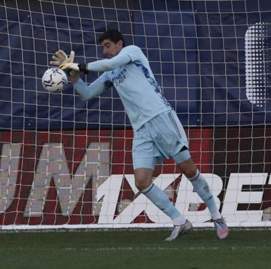 Thibaut Courtois dejó ver al mundo su gran afición por lo videojuegos durante el confinamiento por la pandemia y en su última conexión ha dejado un momento cómico.