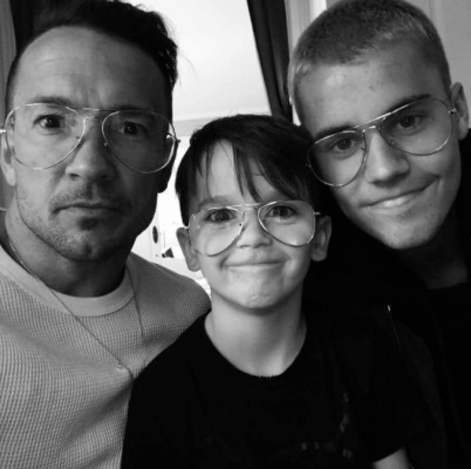 Justin Bieber comparte tiempo con la familia de Carl Lentz.