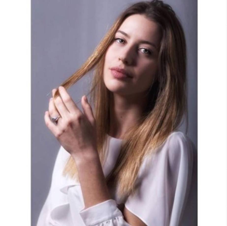 'Piensa, cree, sueña, atrévete', escribió en su storie.