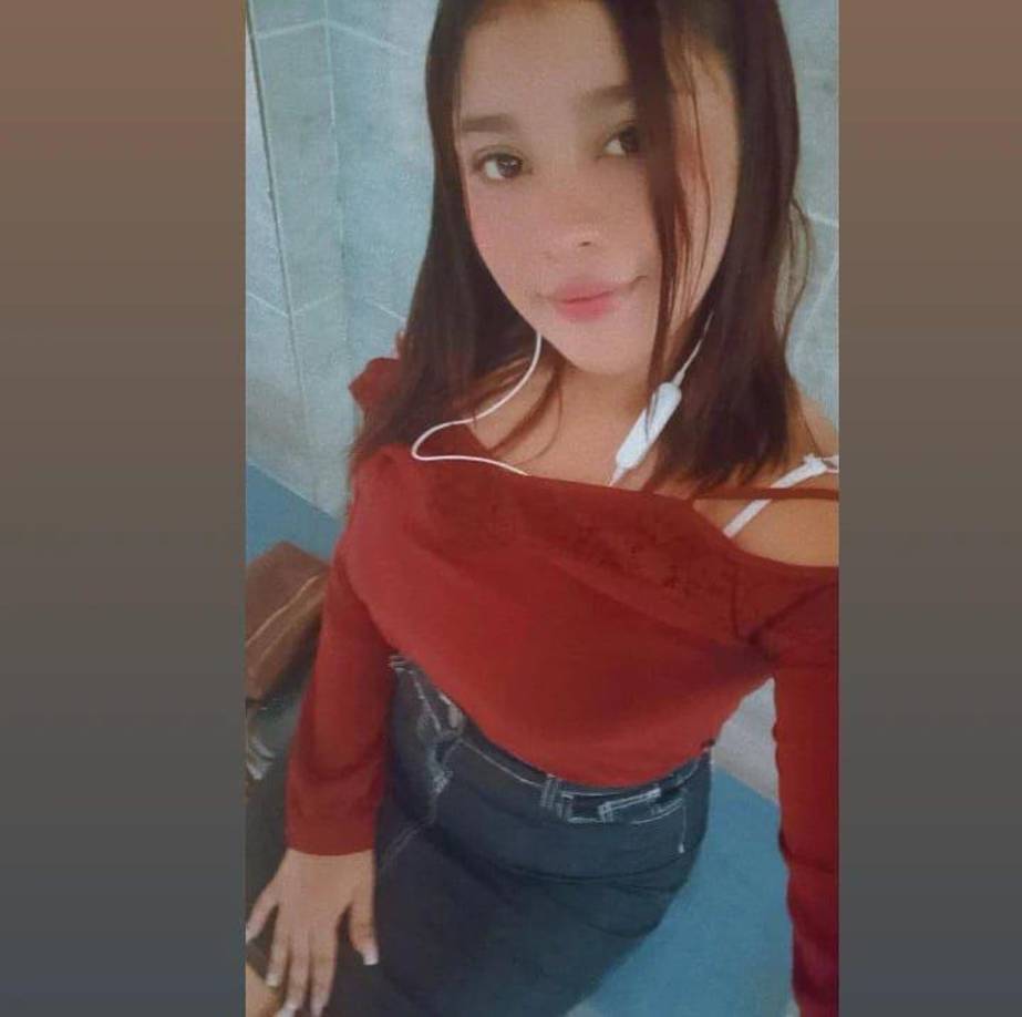 “Dios es amor. Yo sé que no soy una buena hija, pero tú papito Dios siempre camina conmigo y me guarda. Me cubre con su sangre preciosa”, decía el mensaje de la joven madre.