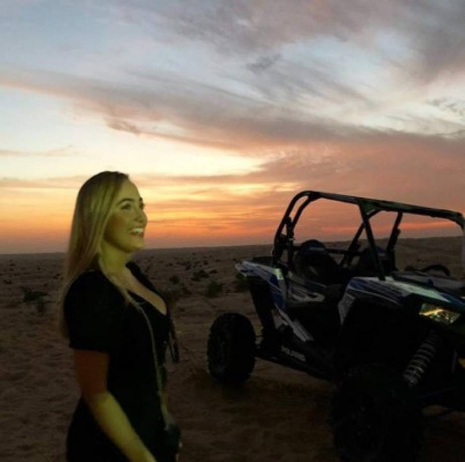 Es una apasionada por los viajes, de hecho ha recorrido gran parte del mundo.