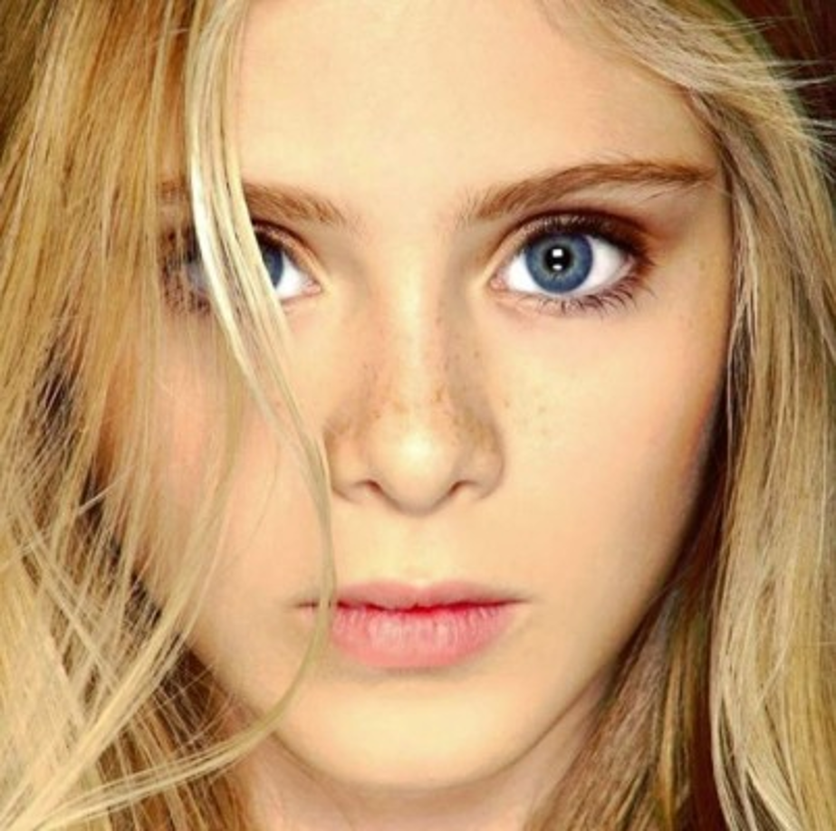 En su cuenta oficial de Instagram (@loretoperalta) tiene más de 176 mil seguidores.