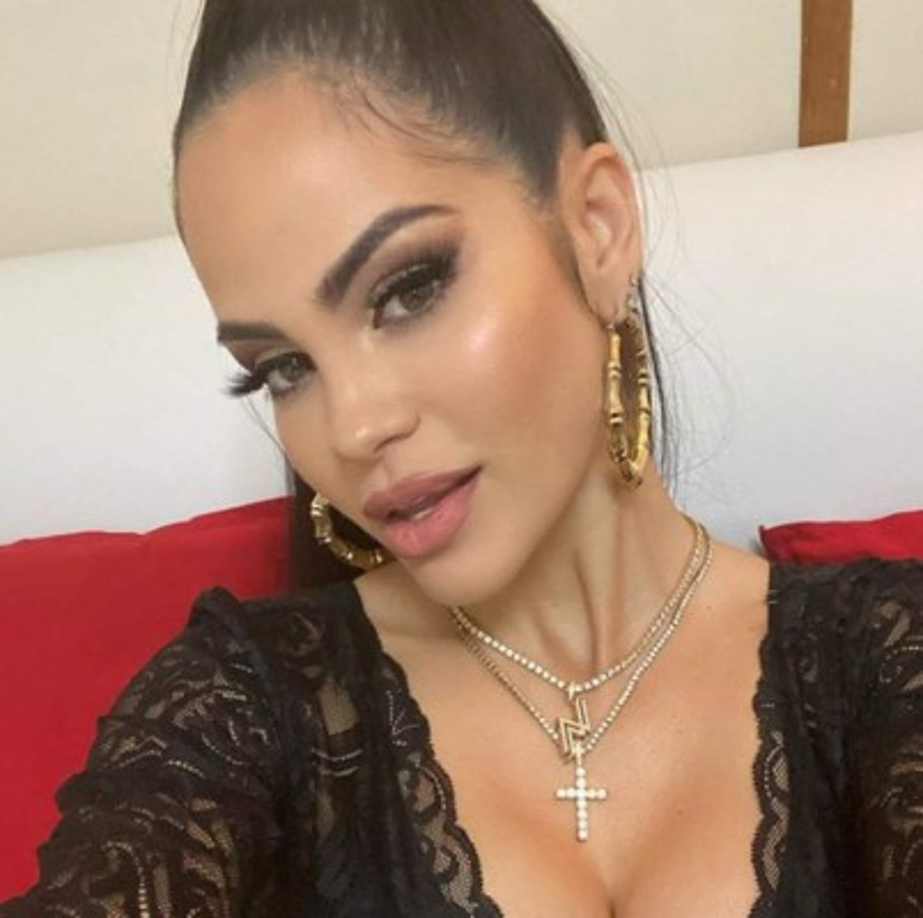 Estamos seguros de que Natti Natasha nos sorprenderá el próximo año con música muy explosiva.