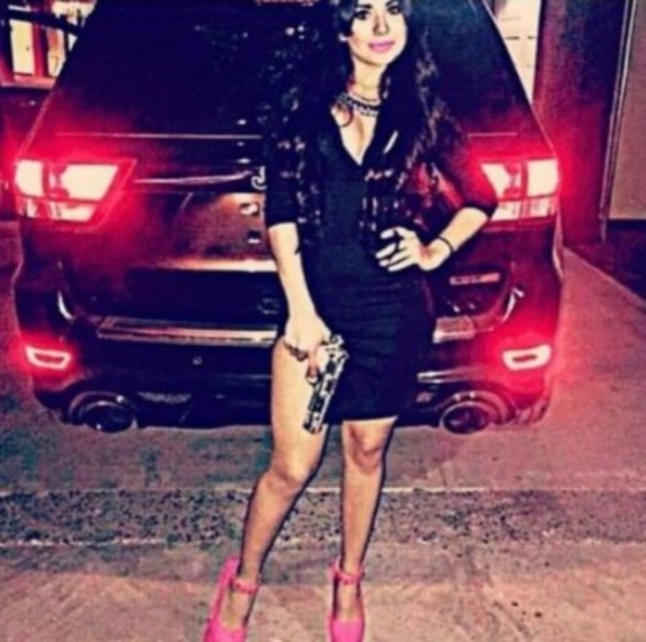 Fotos de Ana Marie Hernández Ledezma alias 'La Muñeca'.