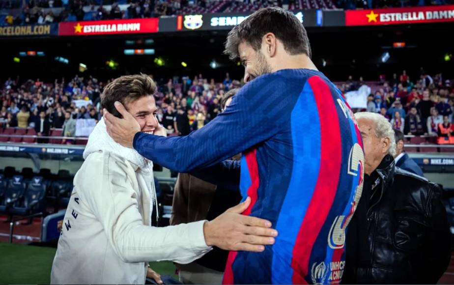 Riqui Puig, exjugador del Barcelona y gran amigo de Piqué, estuvo presente en el Spotify Camp Nou.