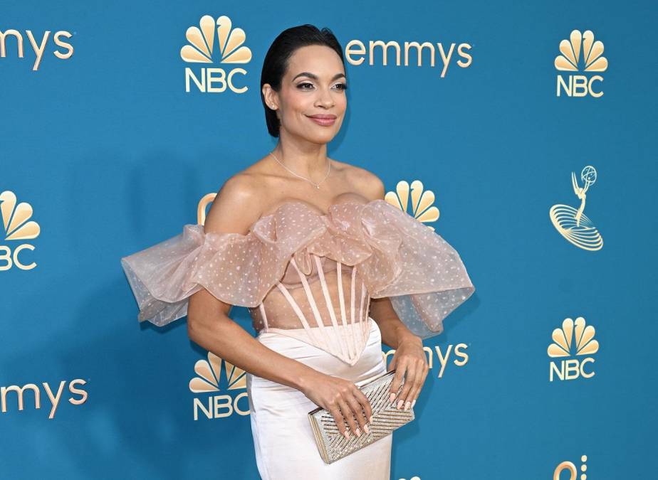 Premios Emmy 2022: Las celebridades deslumbran en la alfombra