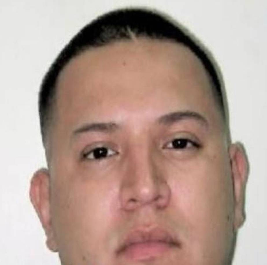 “Kuki” está imputado por los cargos de posesión con intención de distribuir metanfetamina y posesión de armas de fuego por una persona de estatus ilegal en los EE.UU.