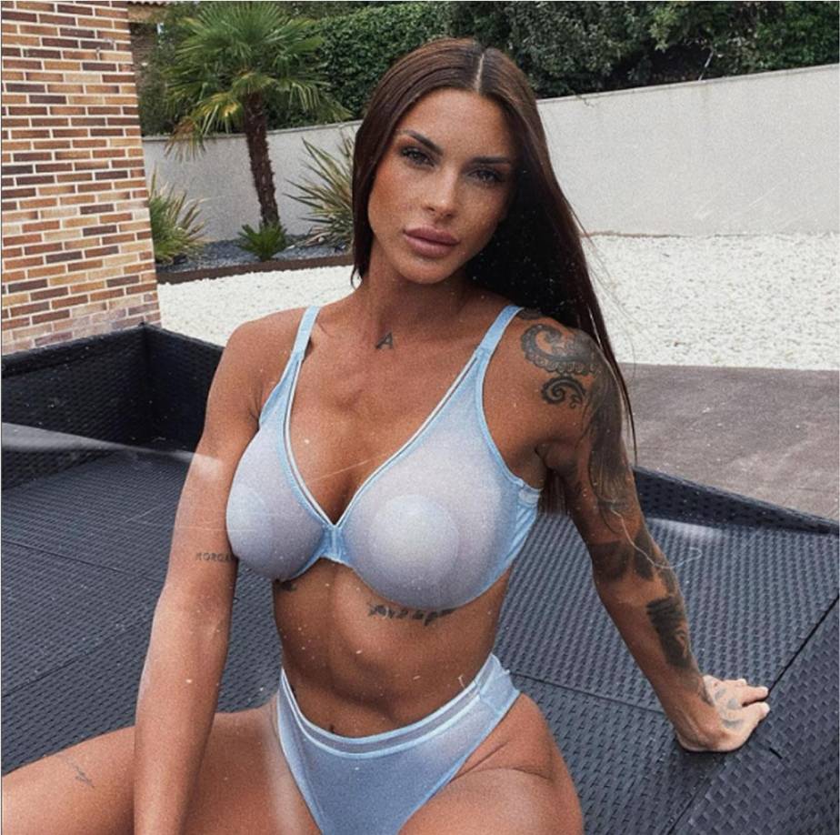 A los tres meses se fueron a vivir juntos, dando pie así a su bonita historia de amor de un año. Ahora pondrán a prueba su fidelidad y su estabilidad como pareja en la República Dominicana.