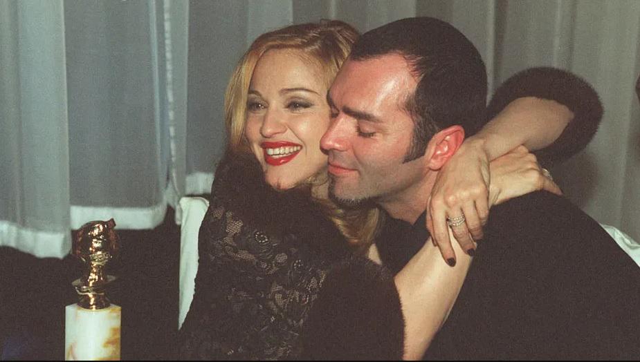 Revelan la causa de muerte del hermano de Madonna