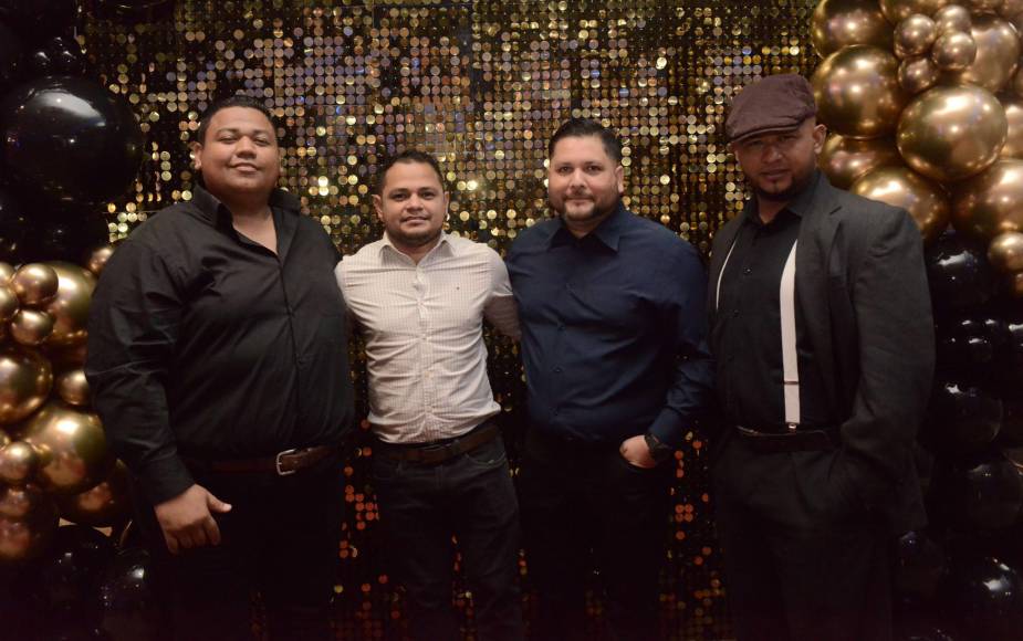 Camilo Altamirano, Alexander López, Daniel Valladares y Samuel Estrada