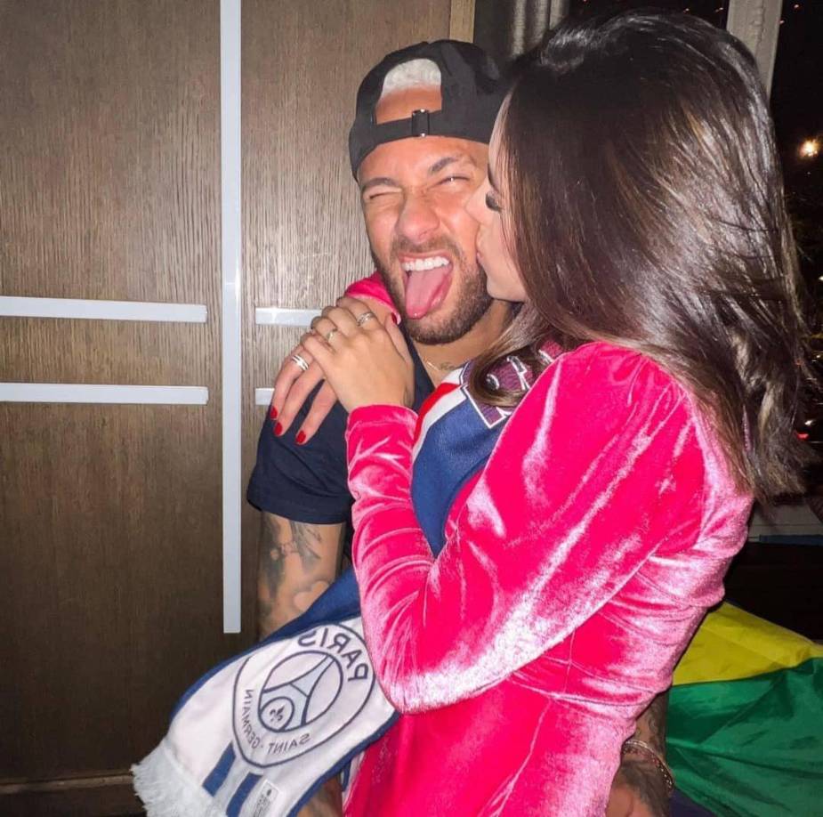 Bruna se encargó de informar en su cuenta oficial de Instagram el fin de su relación sentimental con el crack brasileño Neymar.