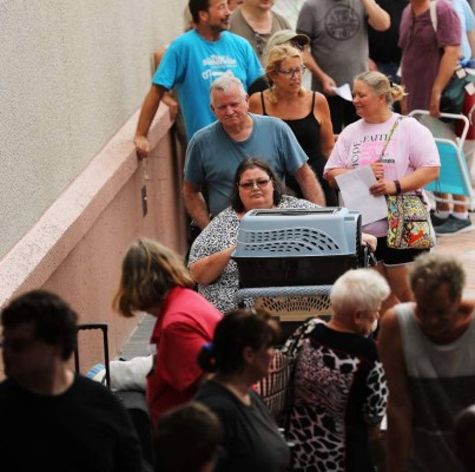 Las personas han respondido ante la alerta y se han desplazado.
