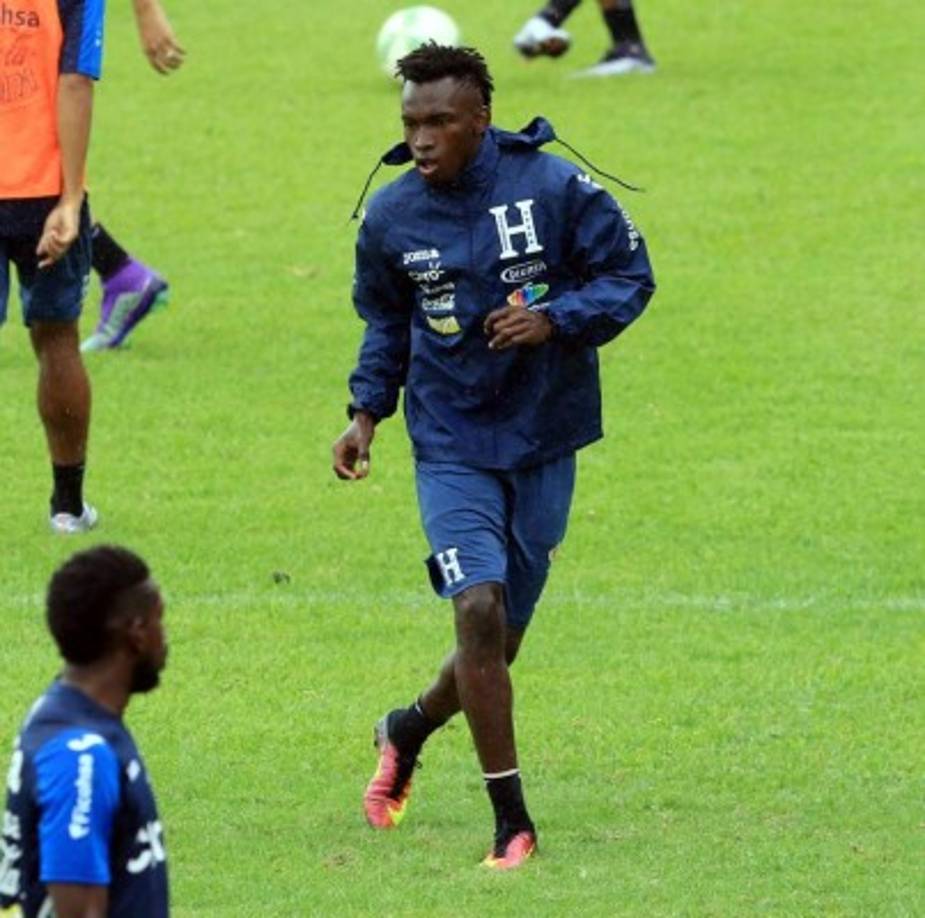 ALBERTH ELIS: El delantero fue un dolor de cabeza para los canadienses y buscará hacer lo mismo contra México.