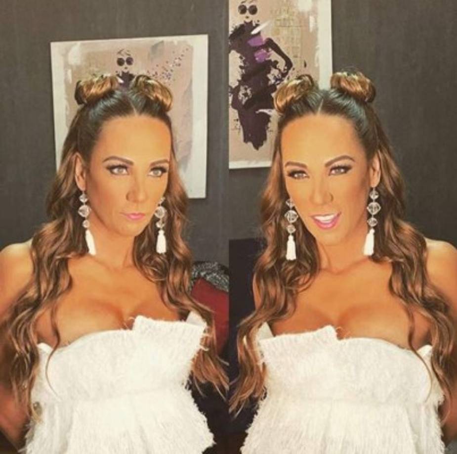 En el set, junto a la protagonista de 'La Familia P.Luche', también estaban Paola Rojas, María José, Natalia Téllez y Jaqueline Bracamontes, quienes cuestionaron la respuesta de Duval.