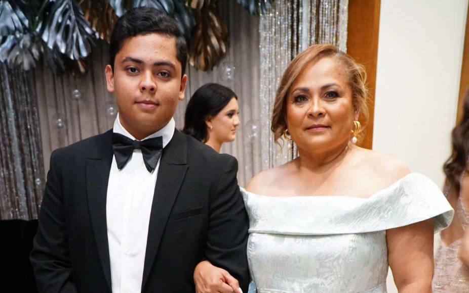 José Armando Zambrano y Sonia de Zambrano