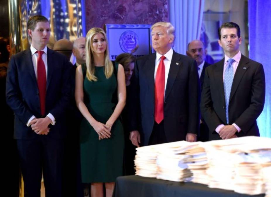 Trump Jr. y su hermano Eric, quedaron a cargo del imperio inmobiliario de su padre luego de que el patriarca asumiera la presidencia de EEUU y su hermana, Ivanka, se mudara a Washington D.C. para servir como asesora presidencial del magnate.