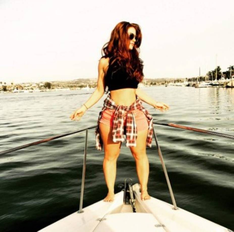 Mindy Sittinpretty impresiona a sus seguidores de Instagram por su belleza e inteligencia.