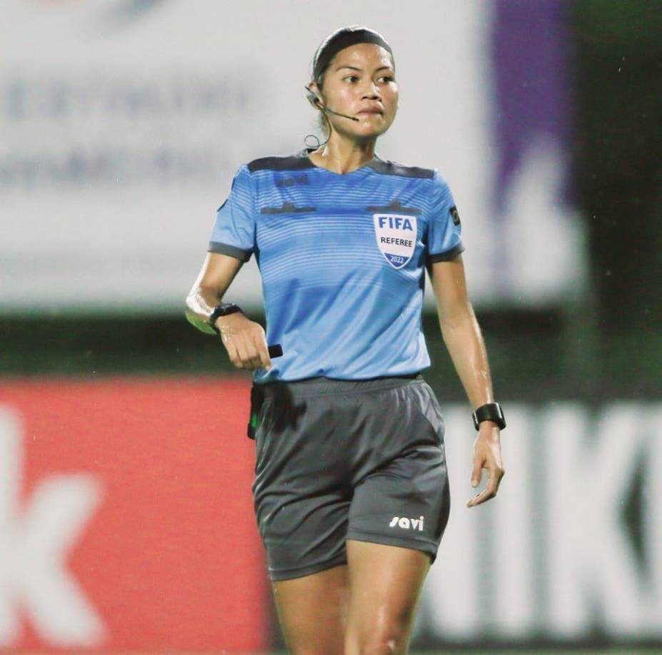 El estreno de Merlin Sorto como silbante principal en Primera División se da apenas dos años después de su primer partido como profesional cuando dirigió en enero del 2019 el juego entre Gimnástico (1) vs Broncos (0) por la Liga de Ascenso.