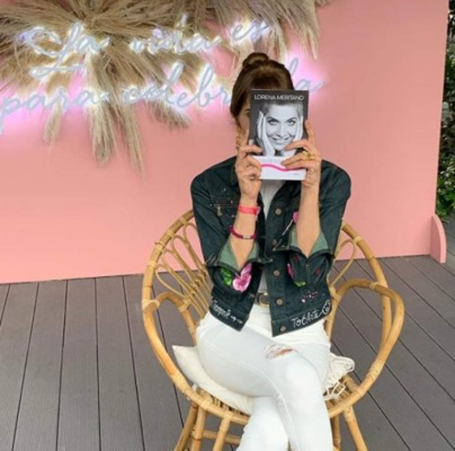 La actriz promociona actualmente su libro 'Sobreviviente' en el cual comparte toda su historia de lucha contra la enfermedad del cáncer de seno.