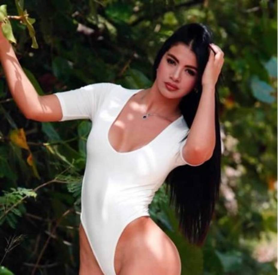 La modelo colombiana Paula Suárez fue una de las mujeres que estuvo con Cristiano Ronaldo en su yate en Ibiza durante este verano.