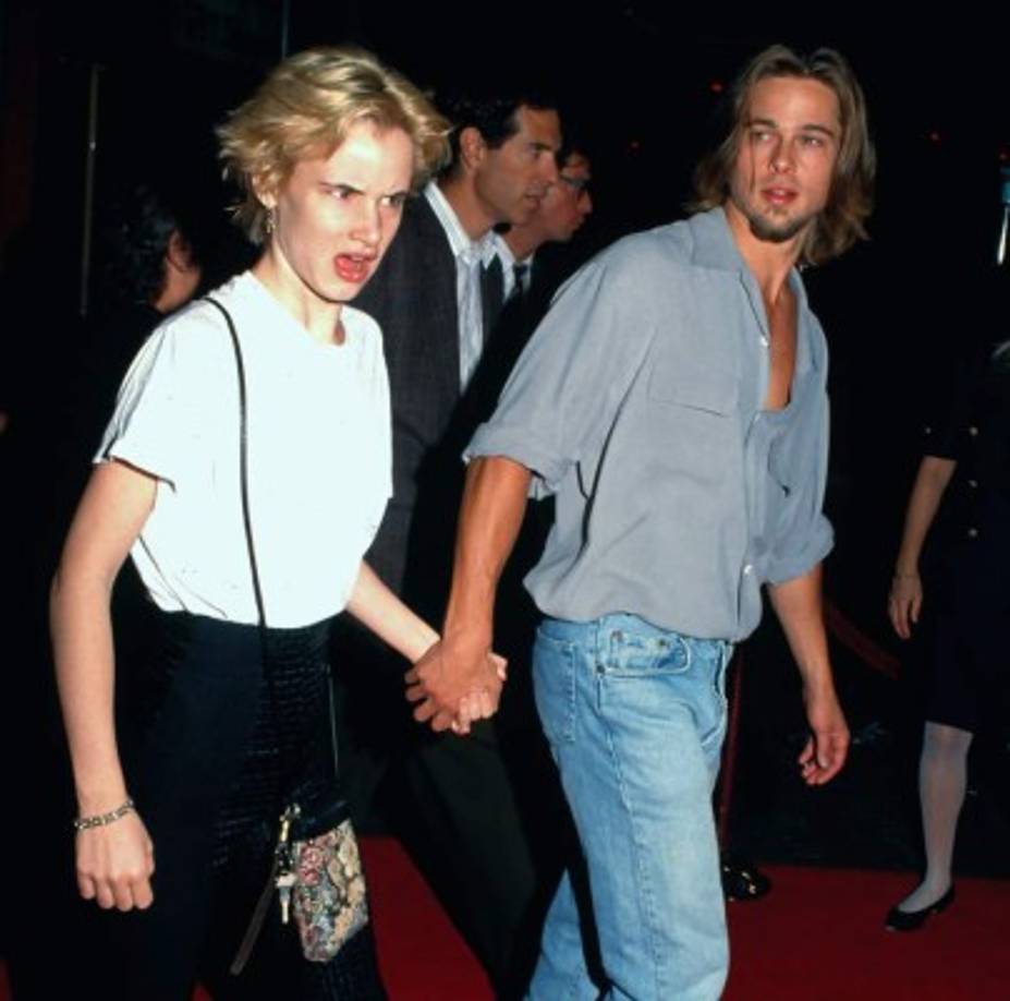 La siguiente en su lista fue la actriz Juliette Lewis. Se conocieron cuando él filmaba la película para televisión Too young to die? (Demasiado joven para morir?. En ese entonces, ella tenía 16 años, y él 26, pero la edad no fue un impedimento para su relación.