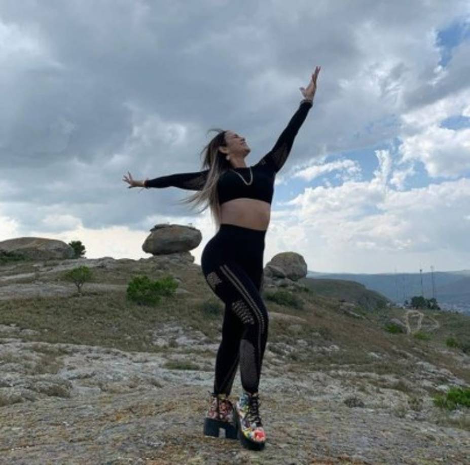 'A la que tocó y le molestó, con que llamarle la atención en el momento hubiera sido suficiente. ‘Señor, no me toque la bubi porque me ofende’ y con eso no pasa nada, pero como es una figura pública', sugirió la famosa.<br/>