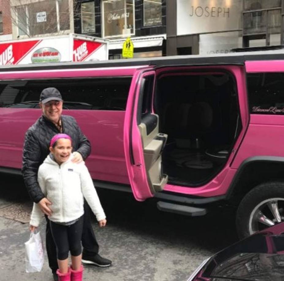 Últimamente, Tommy disfruta compartir con sus seguidores cada uno de los momentos que vive junto a sus hijos