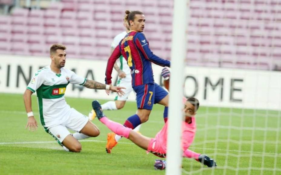 Antoine Griezmann aprovechó la asistencia de Jordi Alba y marcó de zurda el 1-0.