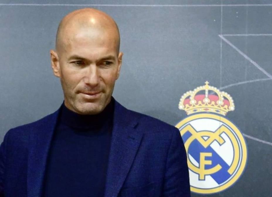 1- Una de las exigencias por Zinedine Zidane para concretar su retorno al Real Madrid fue tener el control total de la plantilla. Eso significa vender en el próximo mercado de transferencias a los jugadores que él no va a tener en consideración.