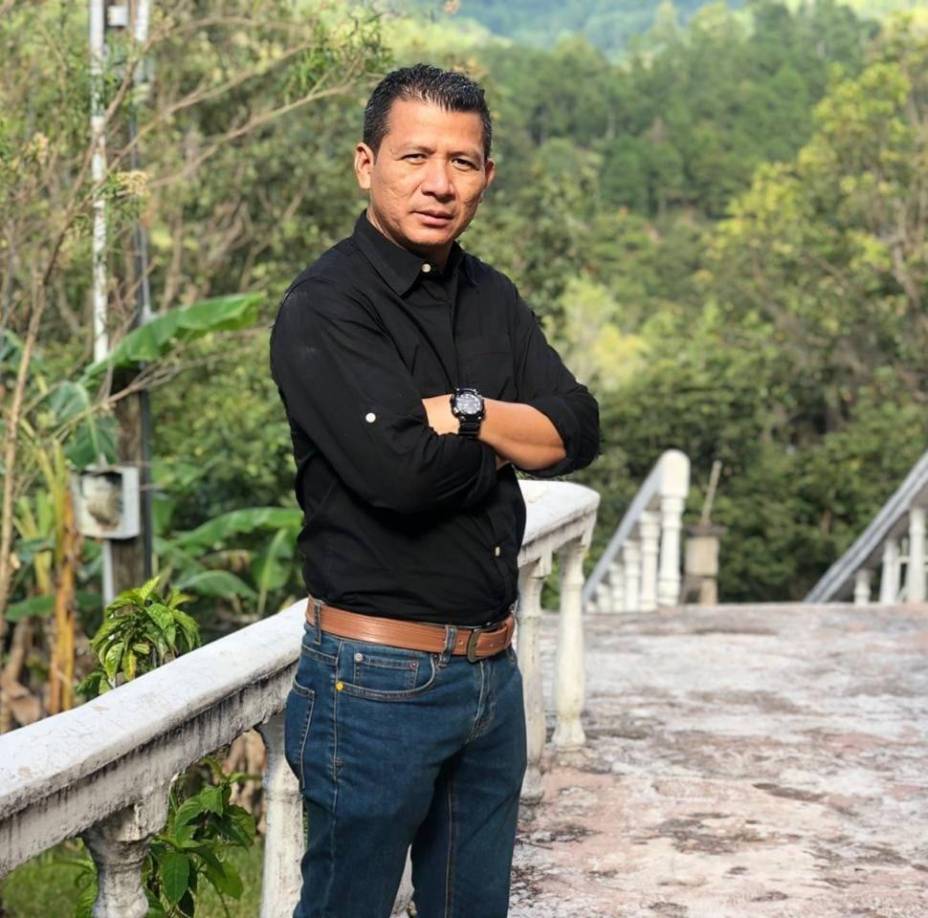 Él realizó declaraciones inusuales durante una entrevista en el programa «Hablemos con Hechos» de <b>TV Azteca</b>, conducido por el periodista <b>Darío Banegas</b>