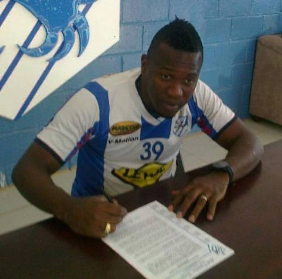 John Alston Bodden: Experimentado portero hondureño que regresa luego de que se había retirado hace unas temporadas atrás. Fue fichado por el Victoria para este 2022.