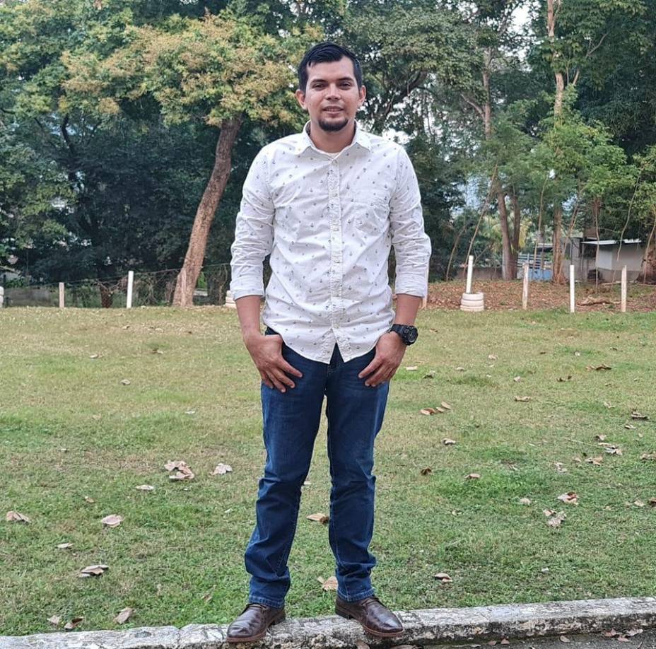 La triple colisión fue ayer a eso de las 2:00 pm, entre un autobús, un turismo marca Toyota Corolla con placas TTA 0073 y el camión con placas HBB 8921. 