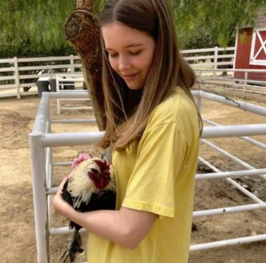 Michael Lindsey, padre de la joven, afirmó en un comunicado que su hija 'amaba a todos los animales. Es irónico que muriera siendo atacada por un tiburón'.