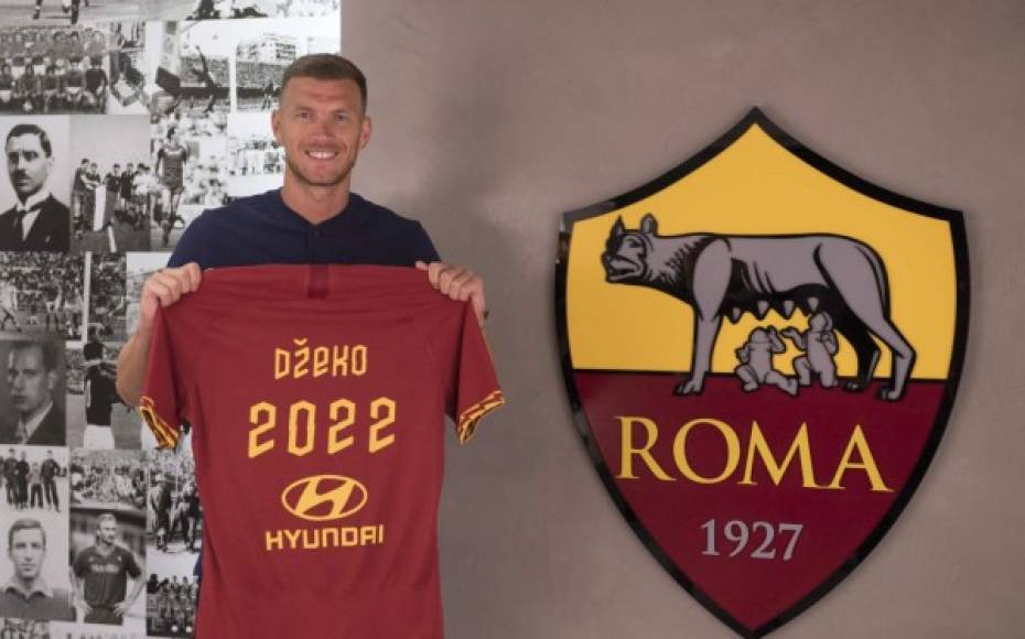 La Roma anunció la renovación de contrato de Edin Dzeko. El delantero bosnio renovó hasta 30 de junio de 2022 por el conjunto capitaliano, al que llegó en 2015 y por el que hizo 87 goles en 179 partidos.