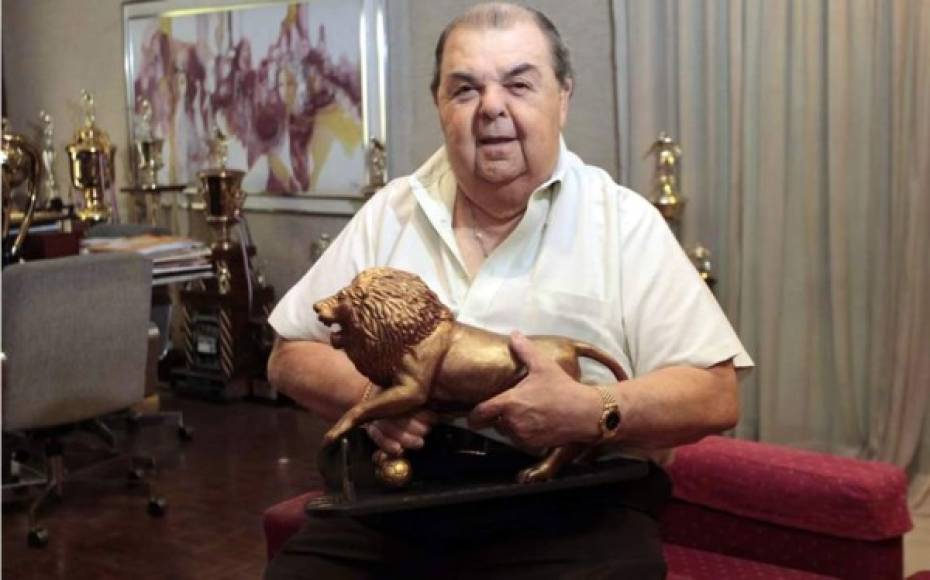 Rafael Ferrari fue el presidente más laureado del fútbol hondureño, comandando al Olimpia.