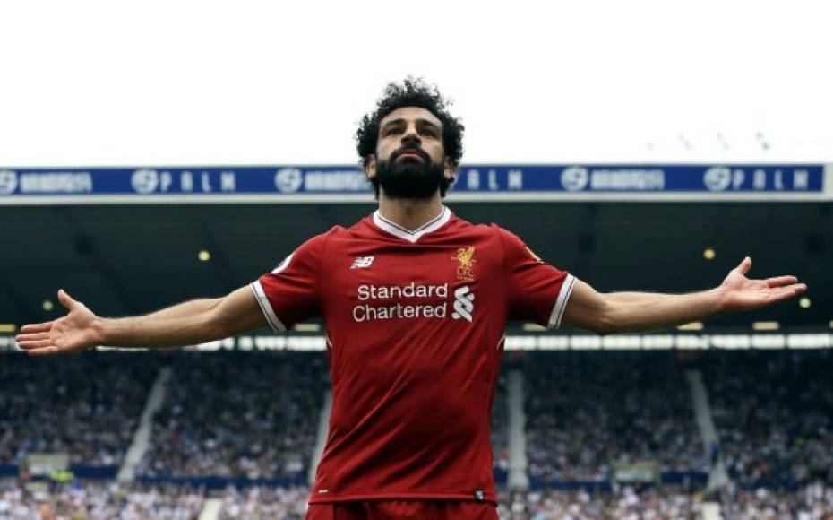 Mohamed Salah - El Liverpool hizo oficial a través de sus redes sociales la renovación de Mohammed Salah. La estrella egipcia amplió su contrato con los de Anfield hasta 2023, lo que hace que sea un poco más complicado ficharle.
