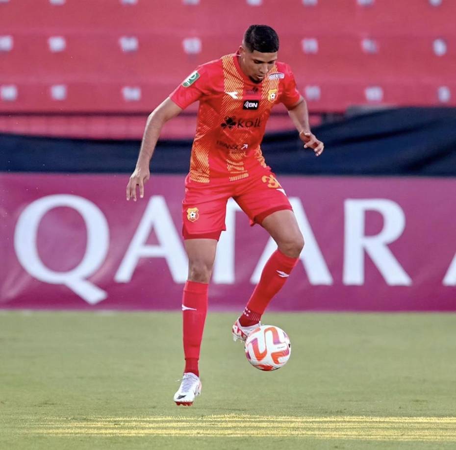 Getsel Montes - Sus buenas actuaciones con el Herediano de Costa Rica le abren las puertas de la Selección de Honduras. Ha jugado en la Copa Centroamericana y en la liga local, pero desde el 2022 no es tomando en cuenta en la Bicolor el espigado central de 28 años.