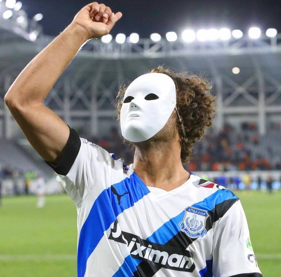 El extremo militó la temporada pasada en dos equipos distintos del mismo país: Chipre. Entre Anorthosis y Apollon Limassol jugó 32 partidos, marcó cinco goles y repartió siete asistencias.