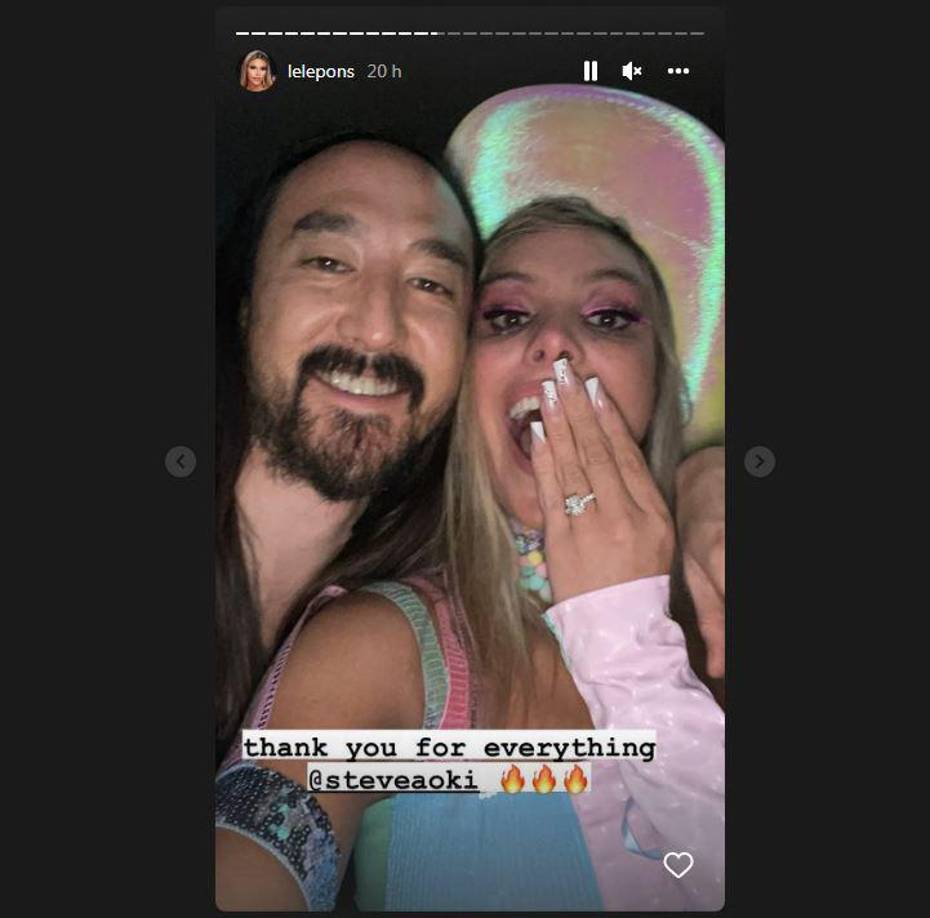 El DJ Steve Aoki ayudó a Guaynaa para que le pudiera pedir matrimonio a Lele en el escenario. 