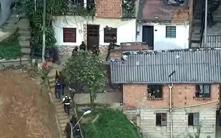 Ya con el lugar plenamente identificado, la Policía Nacional de Colombia y su equipo élite antisecuestros llamado Gaula, montaron el operativo de rescate el 6 de noviembre.